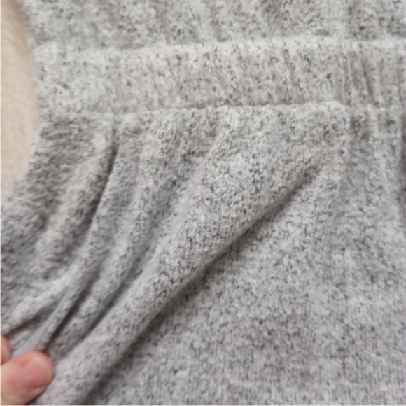 Lou & Grey Grey Long Sleeve Lounge Jumpsuit Sz XS - Picture 5 of 12